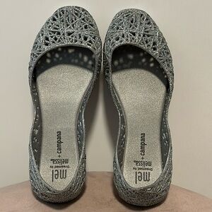 Stunning new silver Melissa Campana kids’ flats in size 13!